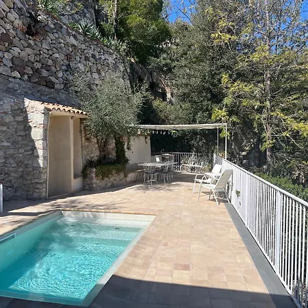 Terra Rossa Appart hôtel 3*