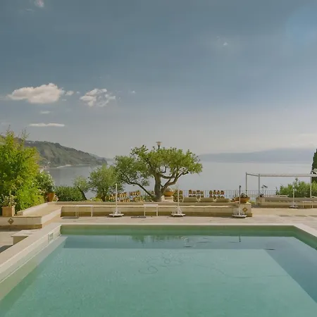 Terra Rossa Appart hôtel 3*