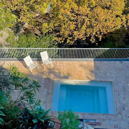 Terra Rossa Aparthotel 3*