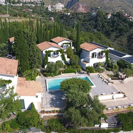 公寓式酒店 特拉罗萨陶尔米纳公寓 4*