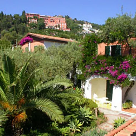 Terra Rossa تاورمينا