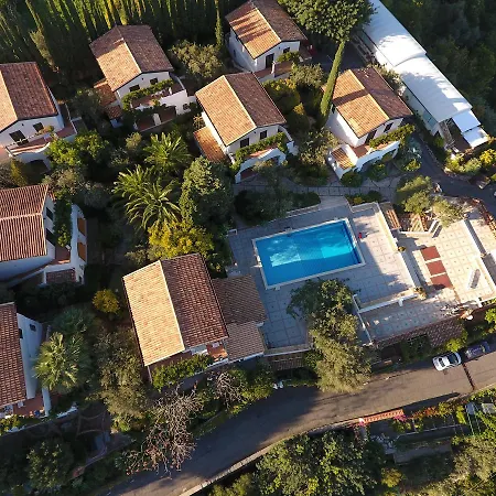 Terra Rossa شقة فندقية 4*