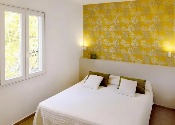 特拉罗萨陶尔米纳公寓 4* 陶尔米纳