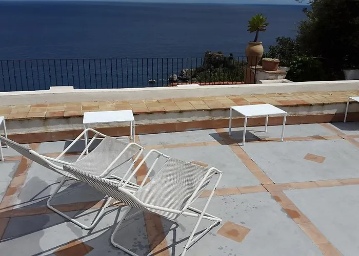 公寓式酒店 特拉罗萨陶尔米纳公寓 陶尔米纳