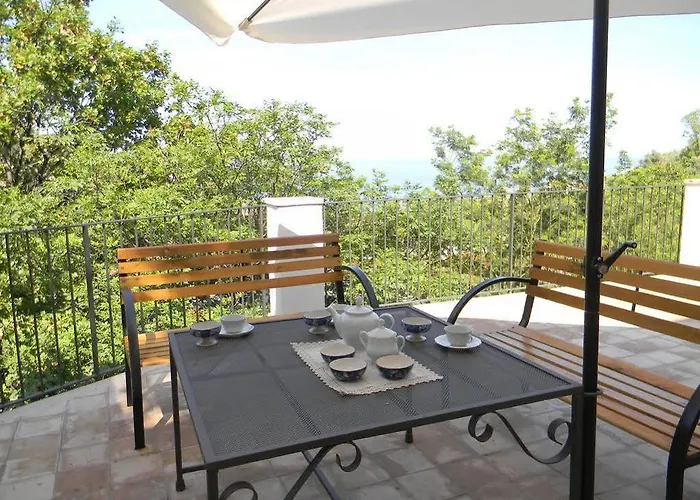 公寓式酒店 特拉罗萨陶尔米纳公寓