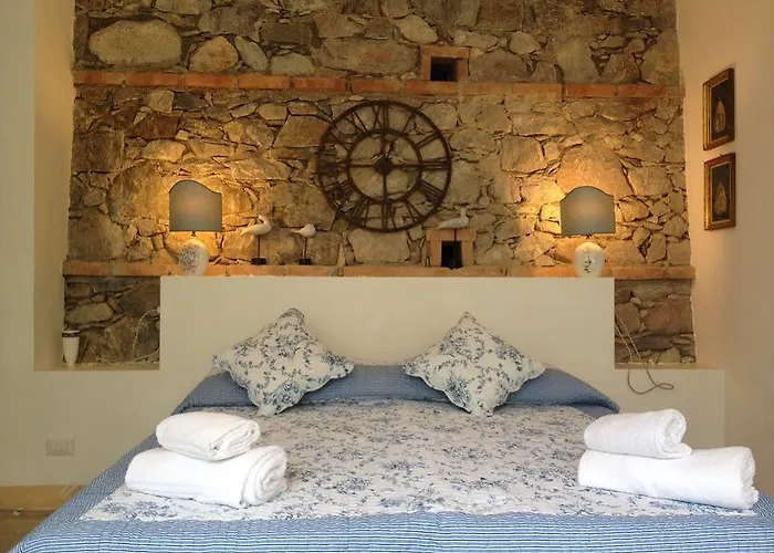 特拉罗萨陶尔米纳公寓 公寓式酒店 陶尔米纳