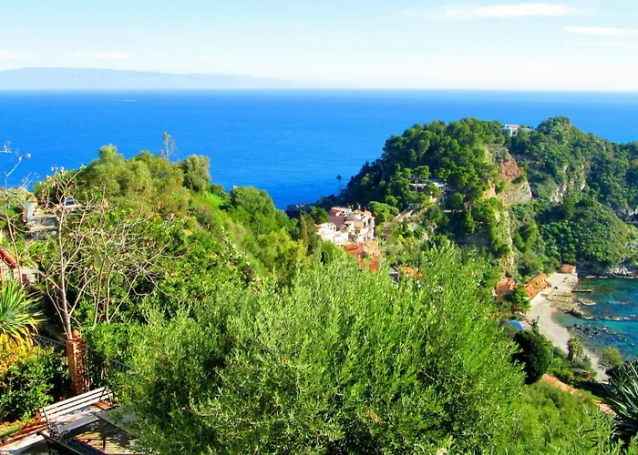 特拉罗萨陶尔米纳公寓 陶尔米纳